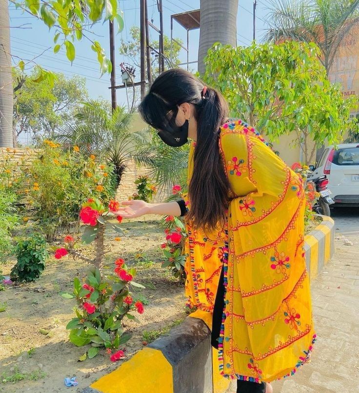 Anaya khan🌺 tweet media