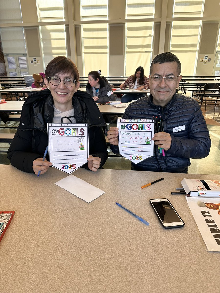 KrisEsthe's tweet photo. MAP Testing starts Monday! At today’s parent meeting, parents got the opportunity to write their child a motivational letter that students can read on testing day! They also had the opportunity to set goals for the new year! 💻☺️✏️ @D99Cicero #GoLincoln! https://t.co/UF0PE2xBWJ