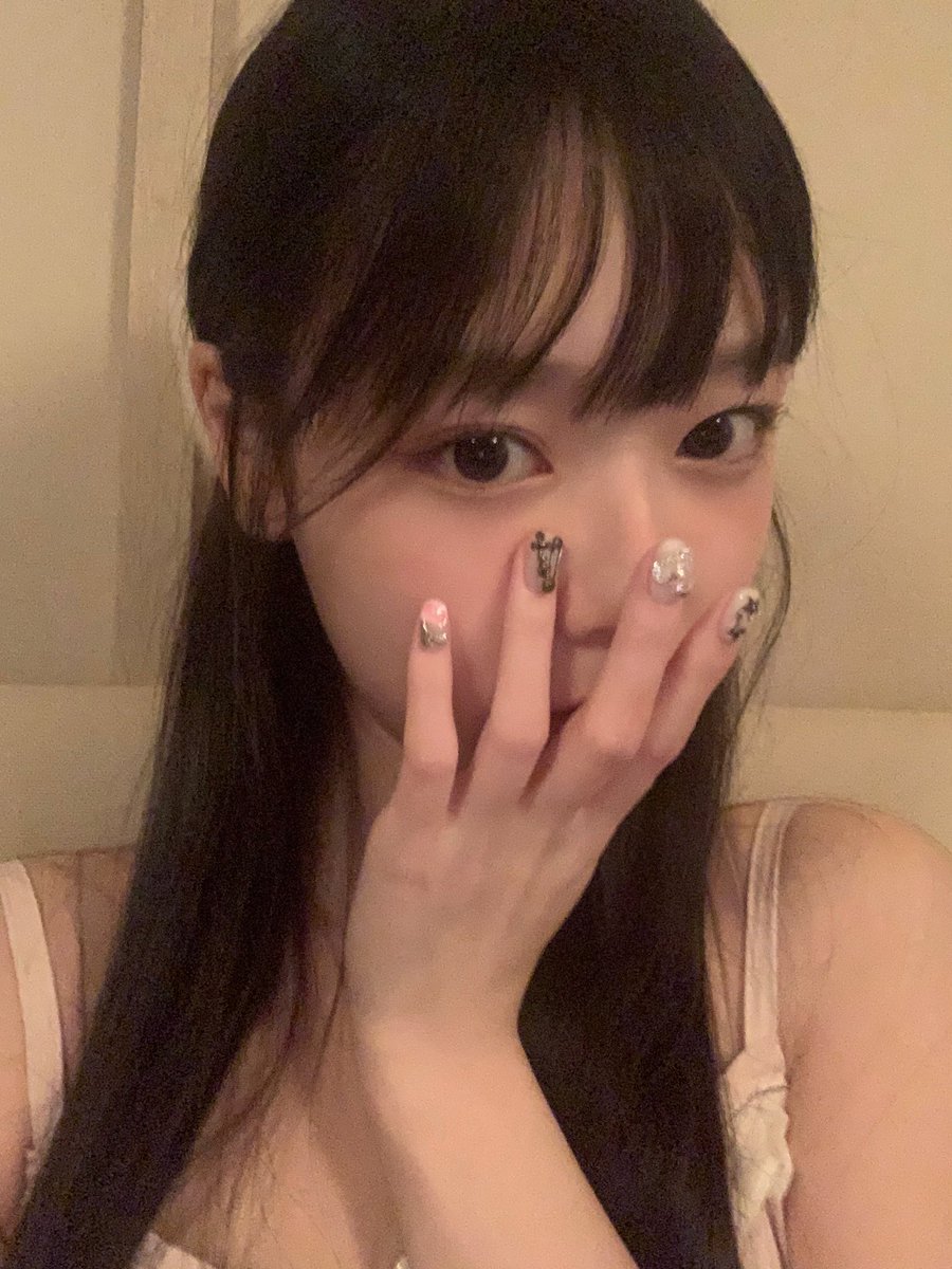 cherrykimdoah's tweet photo. #KIMDOAH #김도아 #キムドア #도아 #DOAH https://t.co/Y16MaPAS3B