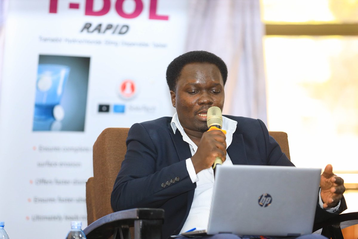 dsamulago's tweet photo. Our alumni, Mr Muhumuza, Mr.Kayizzi, Dr. Picho and Mr. Nono shared beautiful ideas concerning Ethics ,Mentoring and Research to aid the  success of the upcoming Dentists and Technologists https://t.co/DESsqf5D6Z