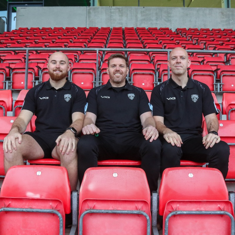 SalfordDevils's tweet photo. ⭐ We are excited to reveal the coaching trio tasked with leading our Elite Academy into 2025!

Danny Barton - Head Coach
Sam Bardsley - Assistant Coach
Neil Belshaw - Assistant Coach
