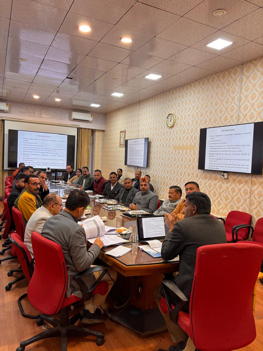 hpsamb's tweet photo. #reviewmeeting #hpsamb https://t.co/UoUKC6qfWg