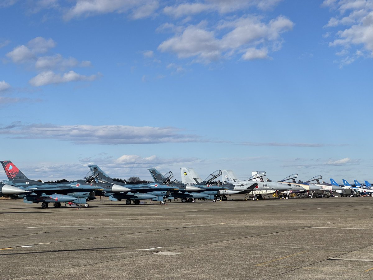 2strokefleak's tweet photo. 百里基地航空祭 https://t.co/mTeV62tHWV