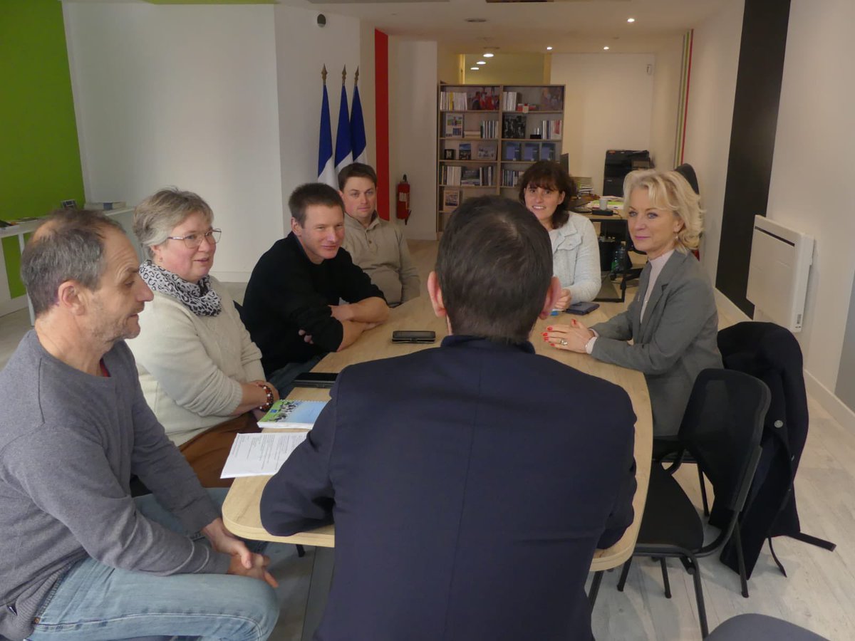 Laurence Robert-Dehault tweet media