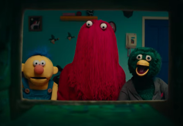 RiseFallNickBck's tweet photo. Don't Hug Me I'm Scared has returned to Youtube with the video "HARK!" promoting their new website DHMIS dot TV, and new Merch, full Youtube episodes, and full episodes of the TV series available with a paid subscription

They have confirmed there will not be a second season of the TV series from Channel 4 in the UK, however, it appears they have kept the rights to the show like before when the first Pilot with Warner fell through

So hoping for good things, this series always finds a way to keep on and I'm very glad they do, there's nothing else like it out there!