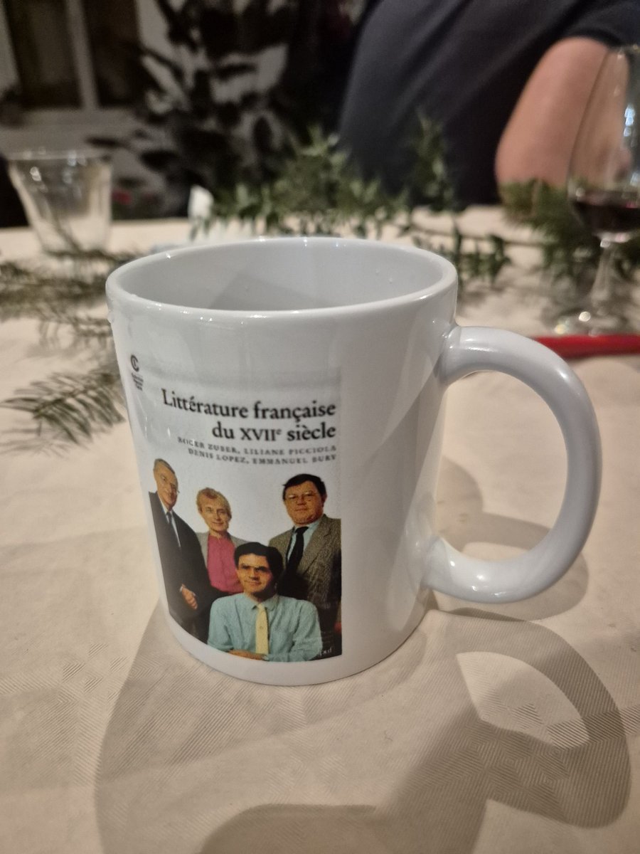 Sourceress tweet media