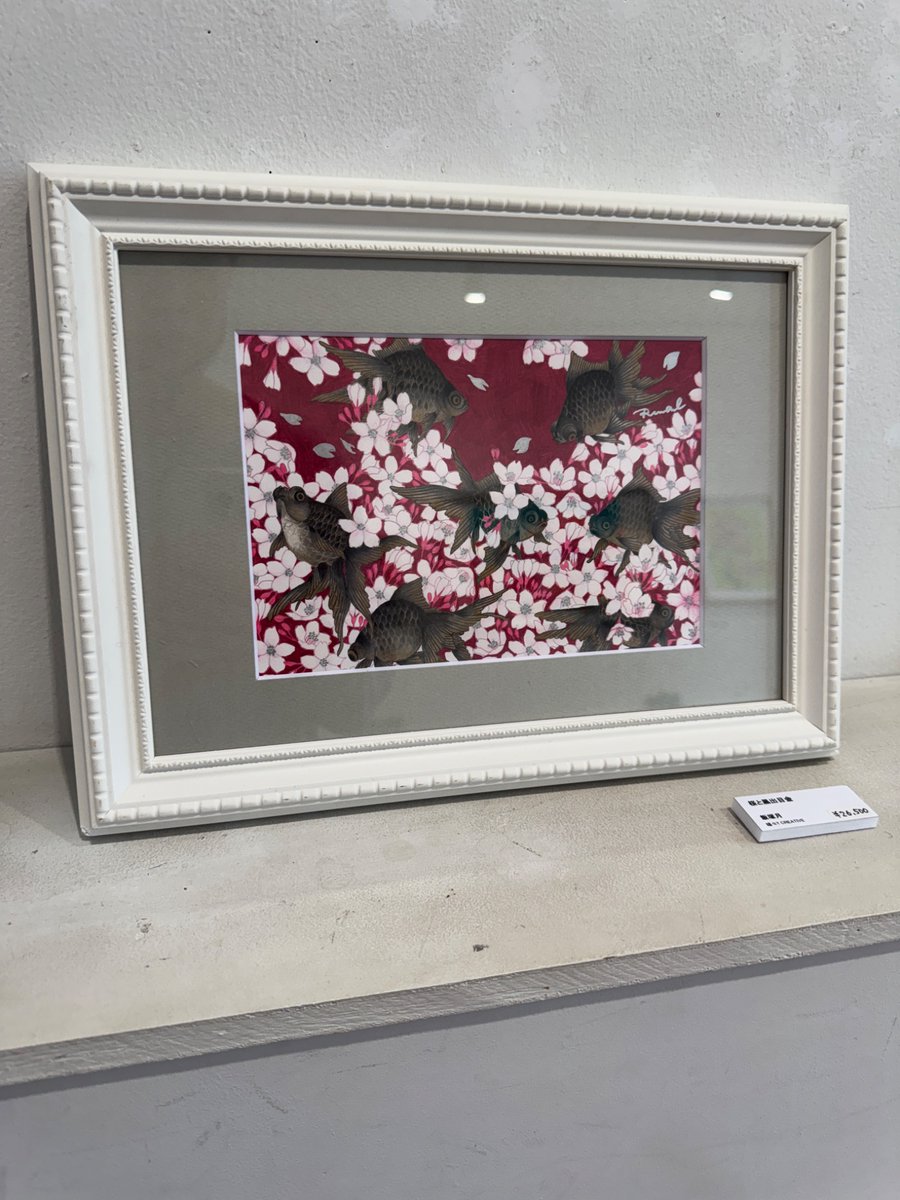 artmall_tokyo's tweet photo. 12月7日の営業終了しました😪
飯塚月さん個展の個展は明日の17時までです✨
ぜひお越しください🐠🌷
#日本橋 #アートモール #arll #個展 #飯塚月 #RunaIizuka #キキクリエイティブ #artshop #アート購入 #クリスマスプレゼント https://t.co/ygz2mzyMNw