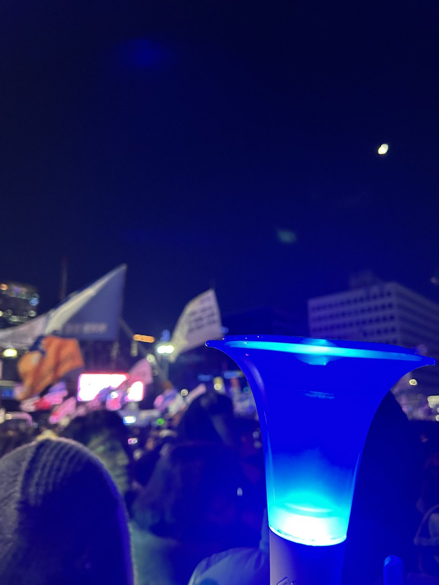 btobww's tweet photo. 아직도 현장에 많은 분들 계시고 멜로디분들도 정말 많습니다 !!! https://t.co/pYsNm3iBGo
