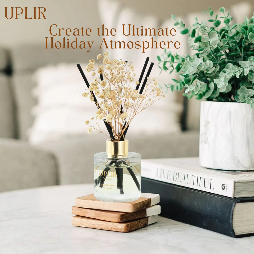 MNvacationhomes's tweet photo. Create the ultimate holiday atmosphere with the calming scent of jasmine &amp; white tea! Perfect for unwinding after festive fun or setting the mood for more celebrations. 🎅✨

Shop Now: https://t.co/kbFkEbSMWg

#uplir #JasmineWhiteTeaDiffuser  #HolidayDecor #JasmineScent https://t.co/opSvkBl2gy