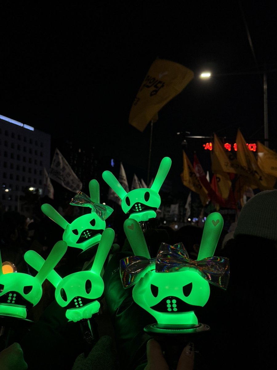 MIIHOoX's tweet photo. Warriors 출동🔨 https://t.co/c6rhdLyPrE