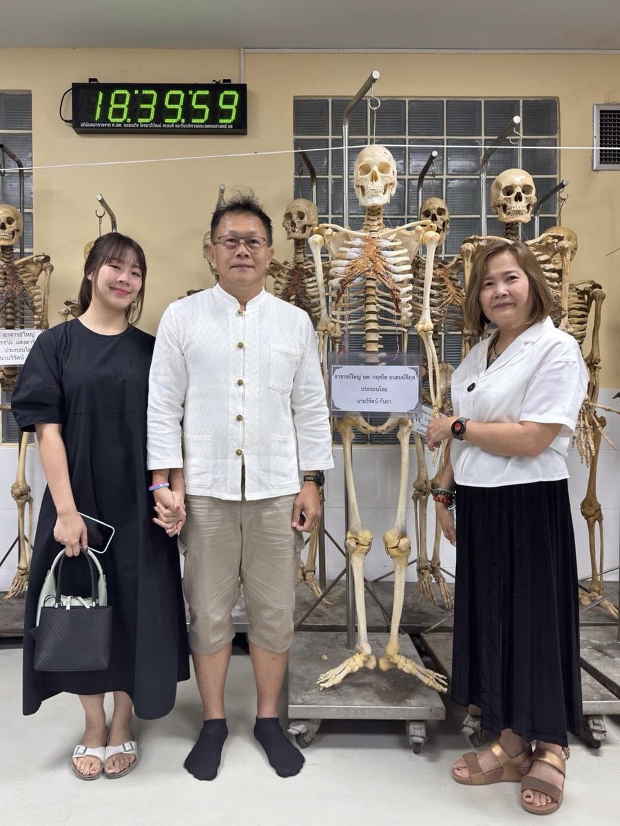 หมอกฤตไท #สู้ดิวะ ตอนนี้เป็นอาจารย์ใหญ่แล้ว กราบหัวใจ อนุโมทนาสาธุด้วยนะคะ 🤍🤍