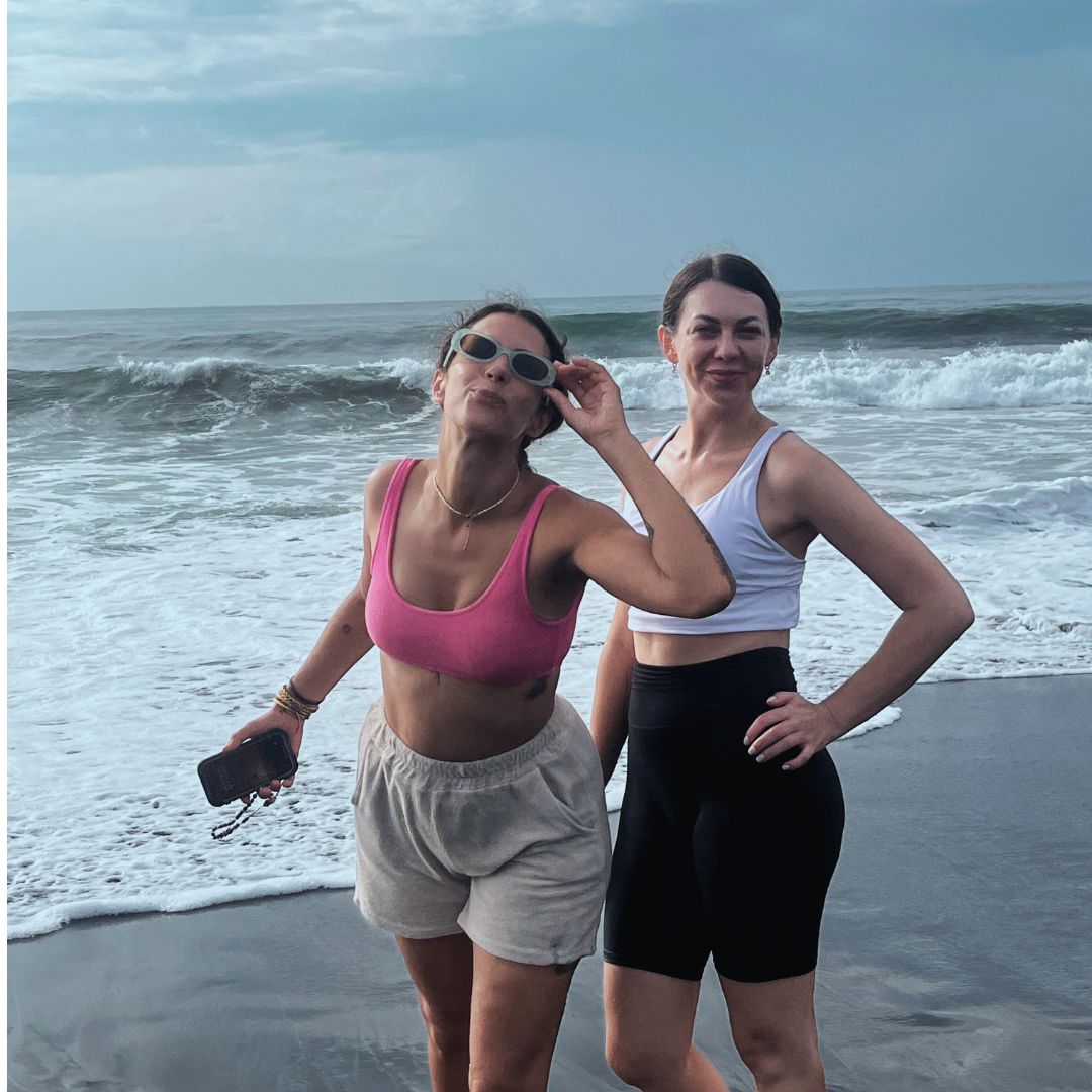 Baliyttc's tweet photo. Connect with nature through calming yoga sessions on Bali’s beautiful beaches.

https://t.co/4IXJj4Y3sj

#Yoga #yogateacher #ytt #baliyttc #yogatraining #Google https://t.co/7BNKHl3iyS