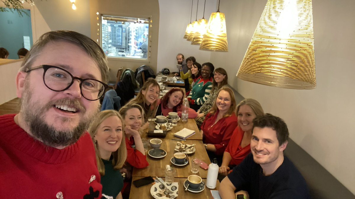 Dan_Martin's tweet image. Business owners, start-ups, side hustlers, shopkeepers, service providers, sole traders &amp;amp; all other enterprise adventurers, happy Small Business Saturday! 🥳 

A challenging year for many but lots to celebrate too. Keep going small businesses. You&apos;ve got this 👊 

#SmallBizSatUK