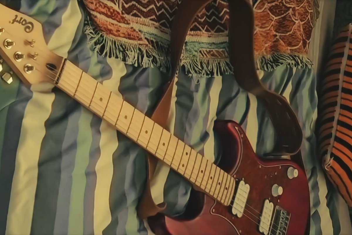 imyourhikun's tweet photo. 🎸 https://t.co/bNECokIXbi