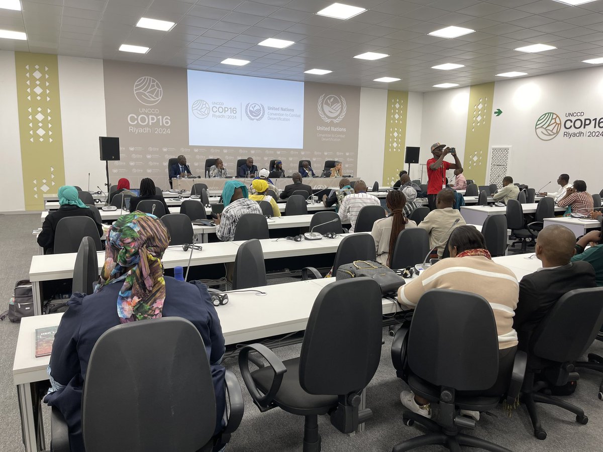 YALI RLC EA - Somalia Chapter tweet media