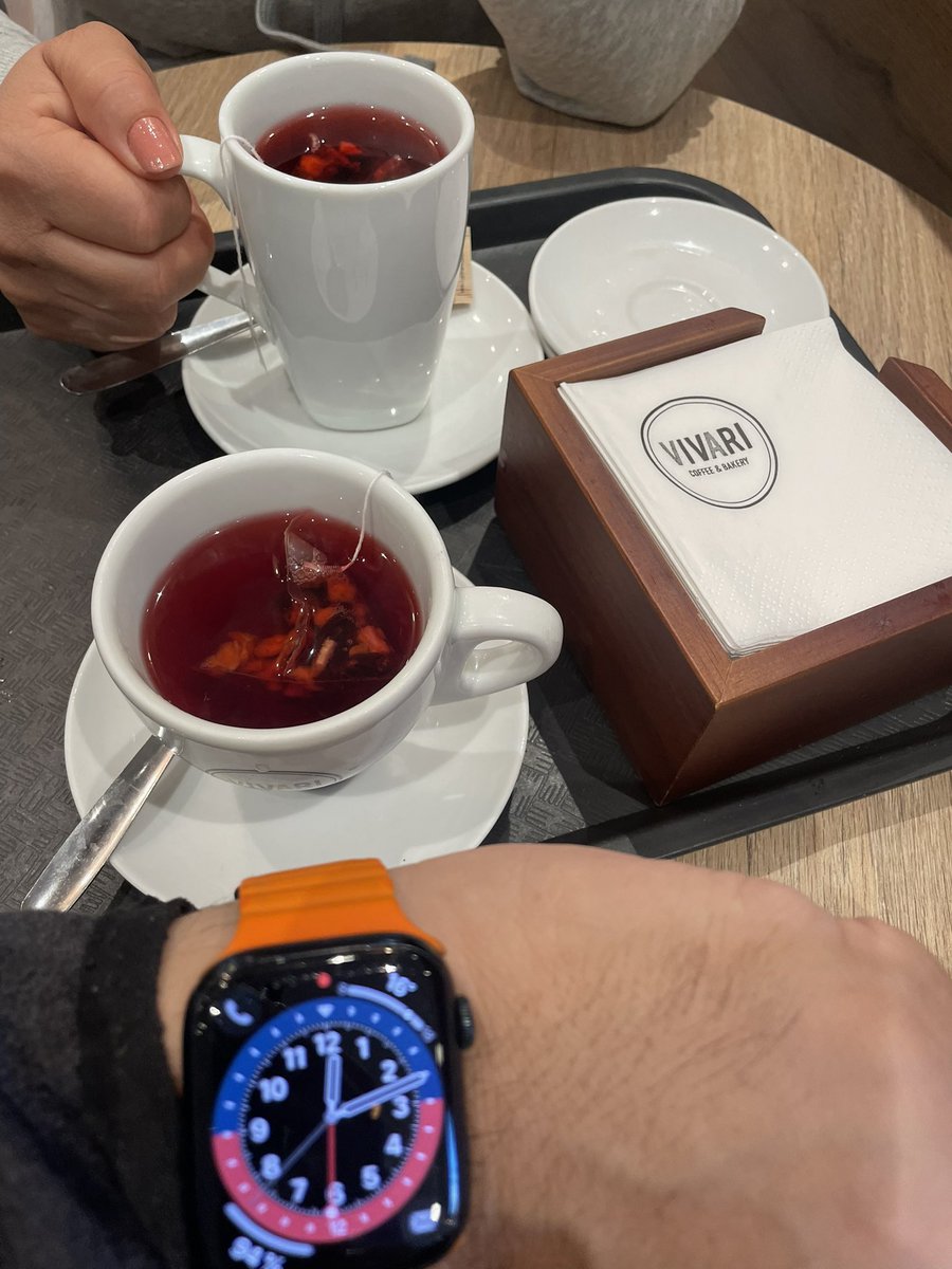 barnie1969's tweet photo. VIVARI (Rubí - Barcelona) que bonita coffee &amp; Bakery y que mal servicio con personal desagradable 😷 y sin ningún tipo de motivación. https://t.co/YuHViJR5Tr