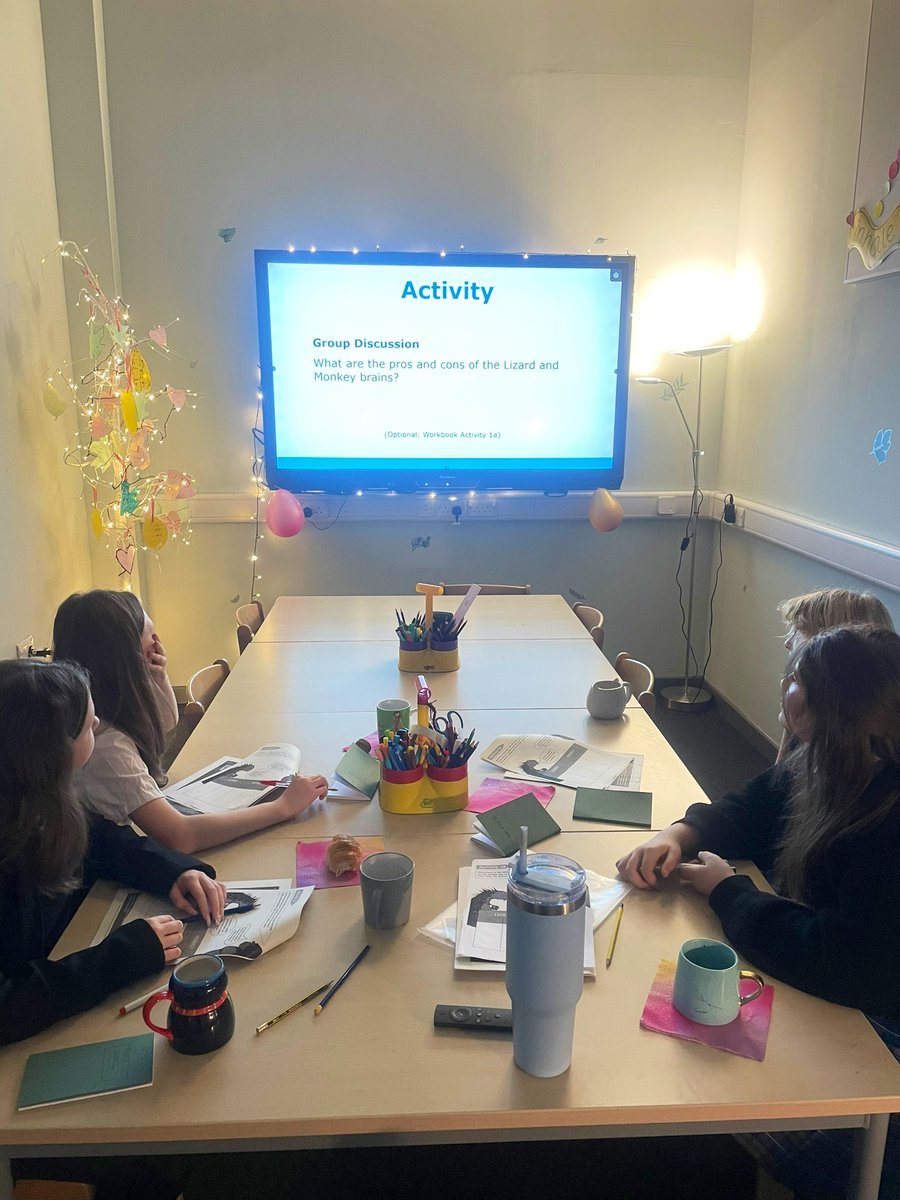 Learning all about our Brain with our S1 nurture group this week and trialling  the <a href="/SCCRCentre/">SCCR (Cyrenians)</a> resources  - our pupils have loved them! 🧠🐒🦕