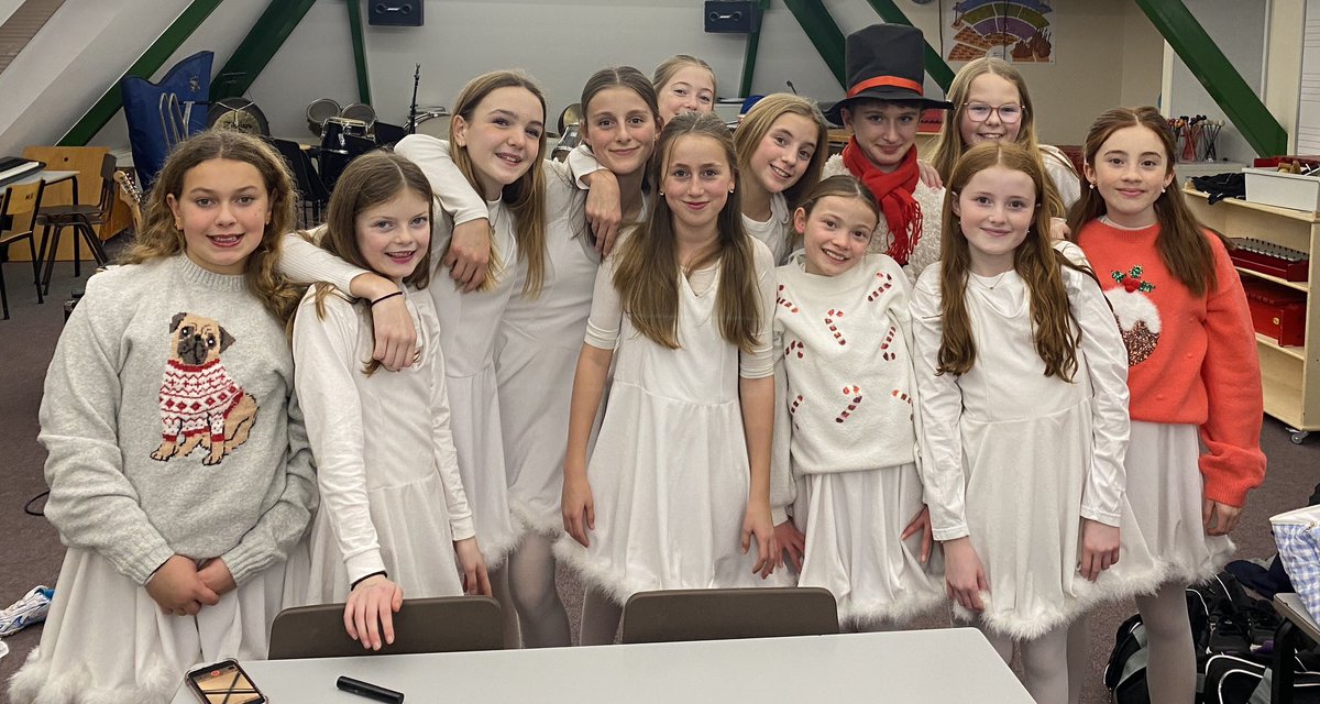 Loved these dancers!