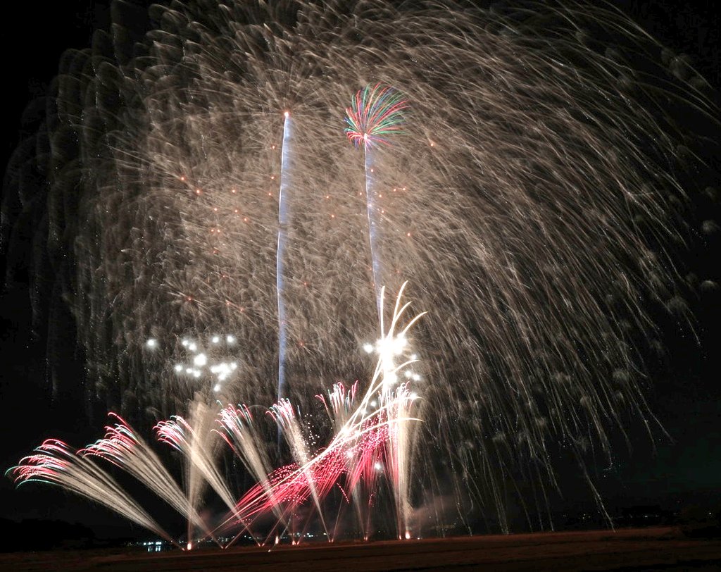 冬花火 北区花火会 2024 RED × BLUE SPARKLE GATE SEP,28