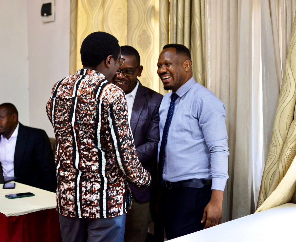 EDConsult21's tweet photo. 🚨 Happening Now: In collaboration with @UNESCO, EDC is empowering DEOs and Mentors across Rwanda with Coaching &amp; Mentoring Trainings on Comprehensive Sexuality Education. 🌍✨ Together, we’re shaping a future of informed and empowered youth. 💡 
#EducationForAll #CSETraining https://t.co/0DlaSUnYvd