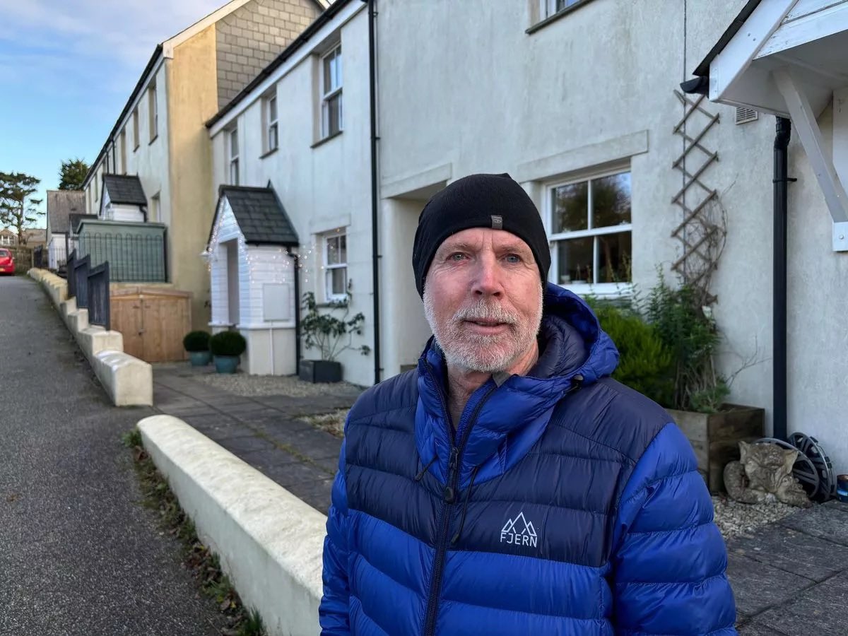 EweFund's tweet photo. Great article from @CornwallLive on our campaign fir #AffordableHousing #StEweHomes

Can you help spread the word and any donation big or small makes a HUGE difference 🙏

https://t.co/XueInQCHAY https://t.co/LIz9R3hXGK