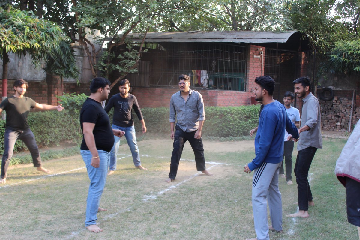 iilmahllko's tweet photo. Fit India Week 2024 at IILM Lucknow
On Day 2, 7 December 2024, A wide range of exciting activities was organised as part of the Fit India Week celebrations, offering participants various
#fitindia #fitindiaweek #sports #iilmlucknow #pgdm #pgdmfinance #bba https://t.co/IioviBU8Cn