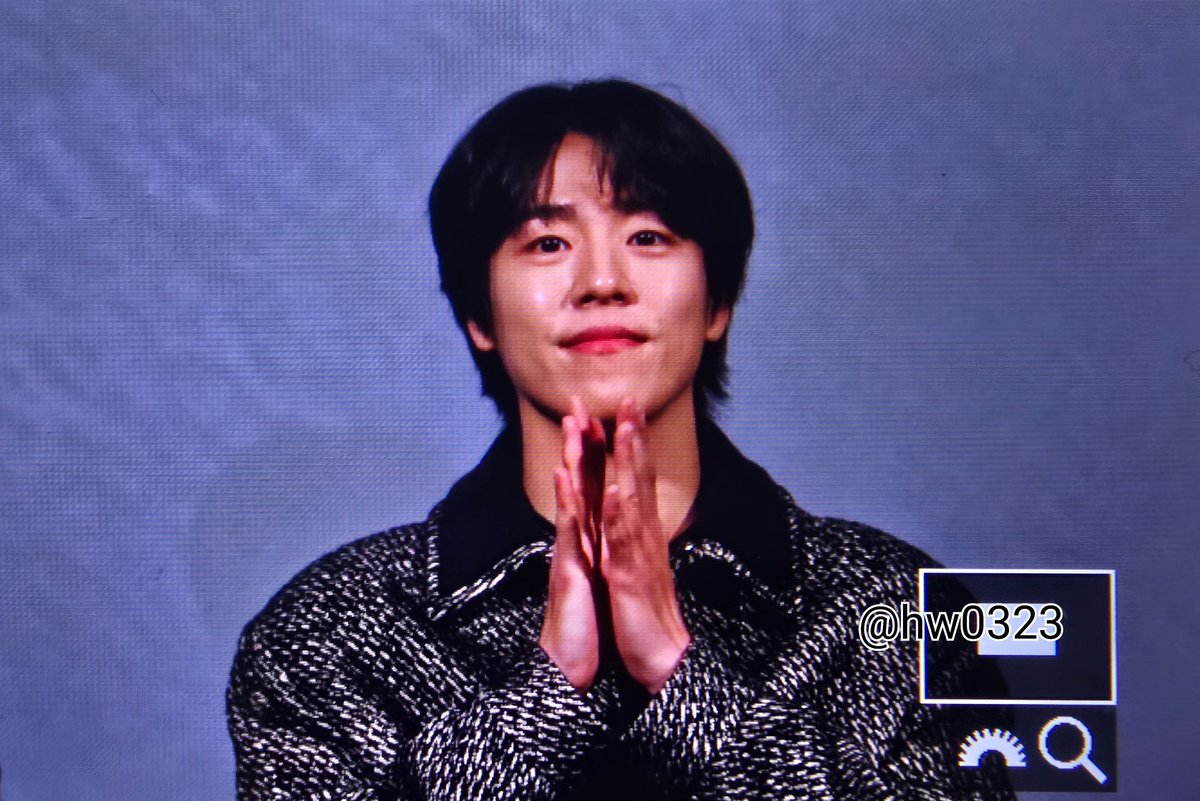 hw0323's tweet photo. 241207 #원정빌라

어떻게 사랑하지 않을 수가 있겠어

#이현우 #LeeHyunwoo https://t.co/Kyg6JtuJVu