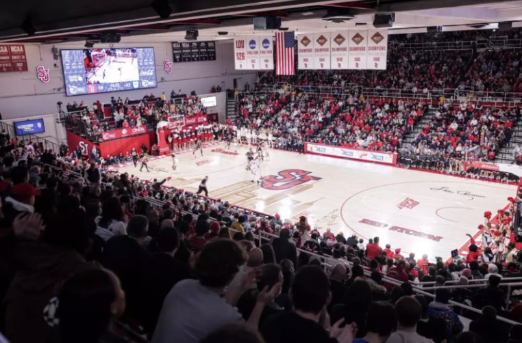 JohnniesTape's tweet photo. GameDay! Letโs go St. Johnโs!
#ForLou #SJUBB https://t.co/oR1oXkC3Z7