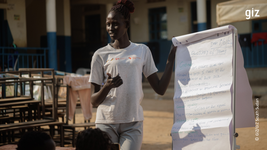 GIZ South Sudan (@giz_southsudan) on Twitter photo ⚽ In our Sport for Development #S4D activities, we promote #FairPlay 🏅 & PositiveLeadership to challenge harmful gender norms & foster peaceful coexistence among young people.
#16days #OrangeTheWorld 🧡 #EndSGBV
<a href="/GERinSSD/">German Embassy South Sudan</a> ⚽ In our Sport for Development #S4D activities, we promote #FairPlay 🏅 & PositiveLeadership to challenge harmful gender norms & foster peaceful coexistence among young people.
#16days #OrangeTheWorld 🧡 #EndSGBV
<a href="/GERinSSD/">German Embassy South Sudan</a>