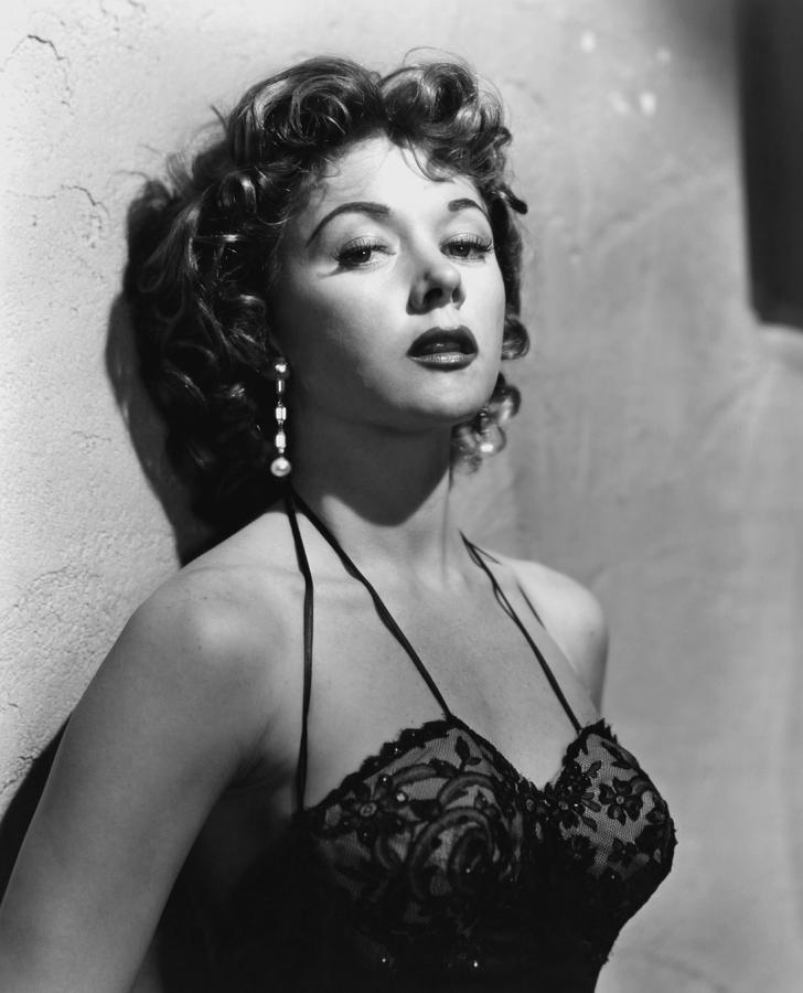 LiberalMalcont's tweet photo. @RealEmirHan Gloria Grahame, Naked Alibi. https://t.co/pDTxOGvaiU