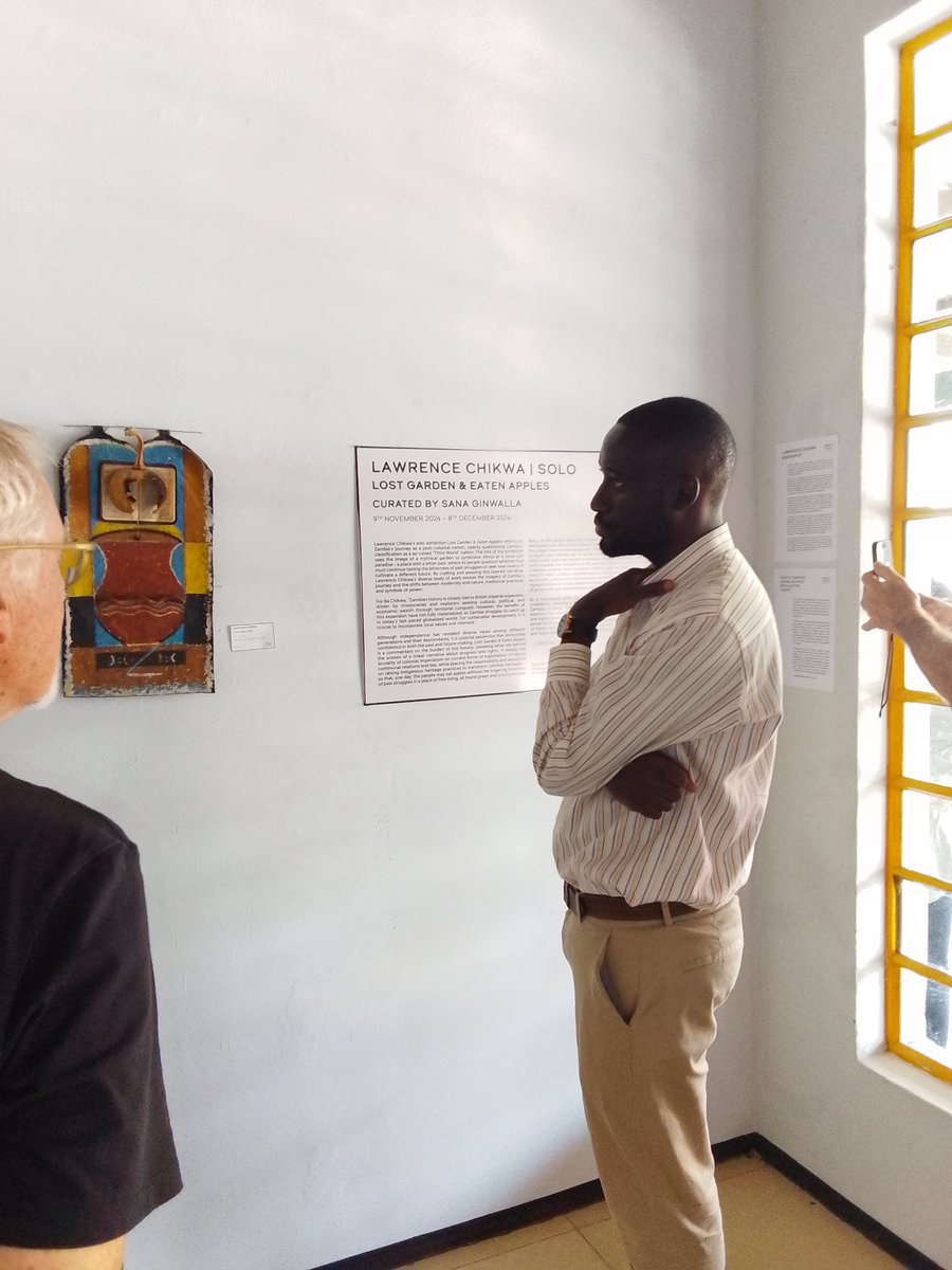 LankyObserver's tweet photo. At Everyday Lusaka Art Gallery, viewing Lawrence Chikwa's exhibition. https://t.co/hhctTU3stg