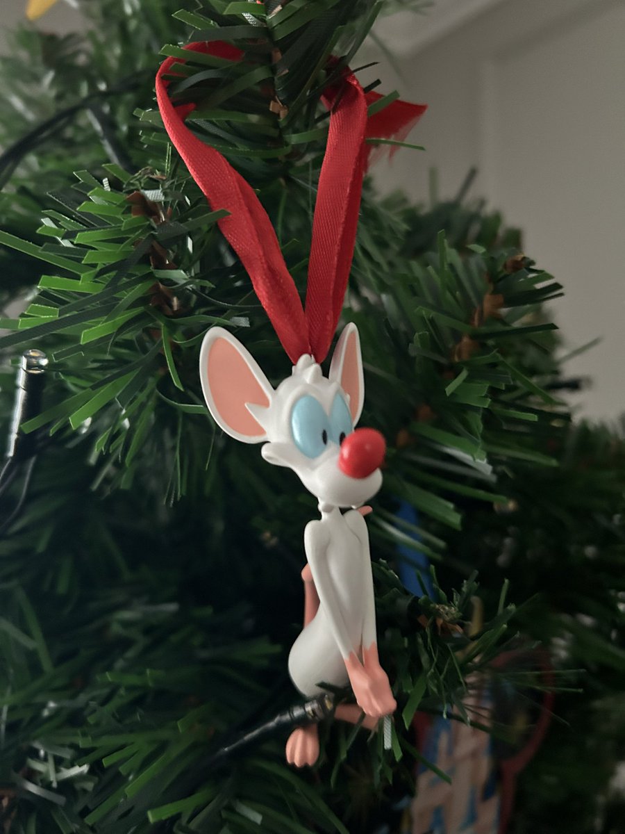 Vapourologist's tweet photo. Currently stuck without power here in Wales, so keep me amused and show me your most random Xmas ornaments. Here’s a few of mine #ChristmasWithTheJoker #WhatAreWeDoingThisXmasBrain #NeedsOfTheMany https://t.co/F5sVorp8J6