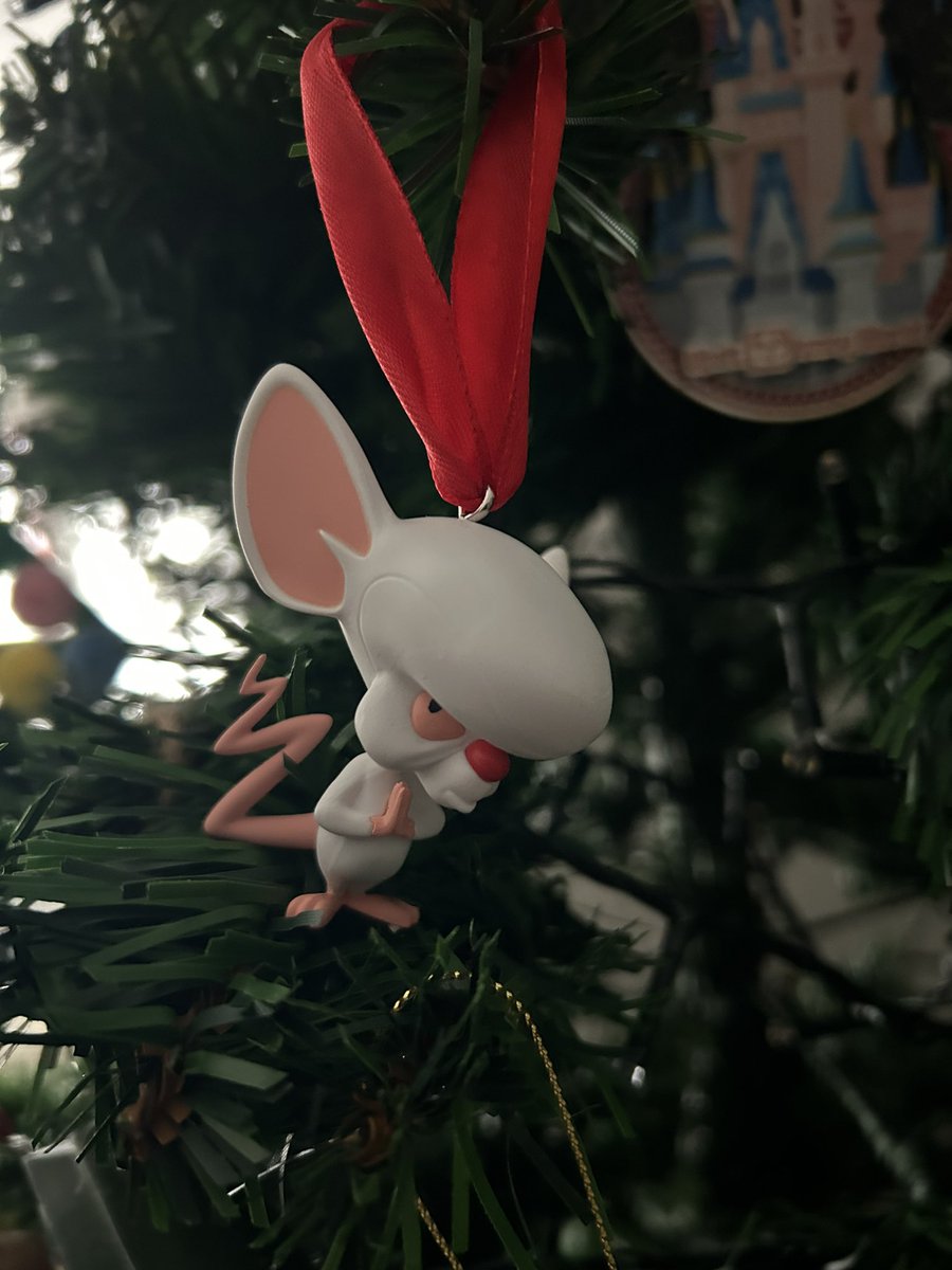 Vapourologist's tweet photo. Currently stuck without power here in Wales, so keep me amused and show me your most random Xmas ornaments. Here’s a few of mine #ChristmasWithTheJoker #WhatAreWeDoingThisXmasBrain #NeedsOfTheMany https://t.co/F5sVorp8J6