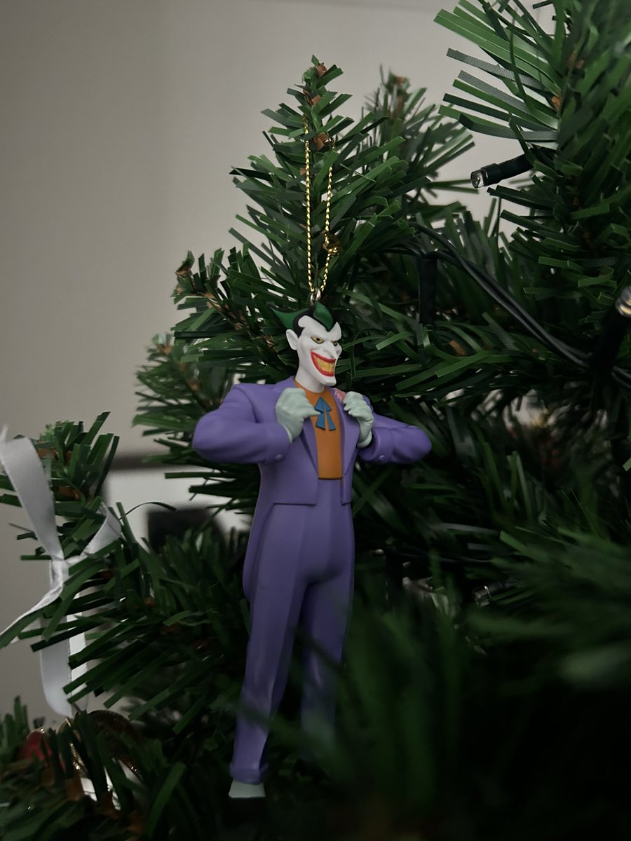 Vapourologist's tweet photo. Currently stuck without power here in Wales, so keep me amused and show me your most random Xmas ornaments. Here’s a few of mine #ChristmasWithTheJoker #WhatAreWeDoingThisXmasBrain #NeedsOfTheMany https://t.co/F5sVorp8J6
