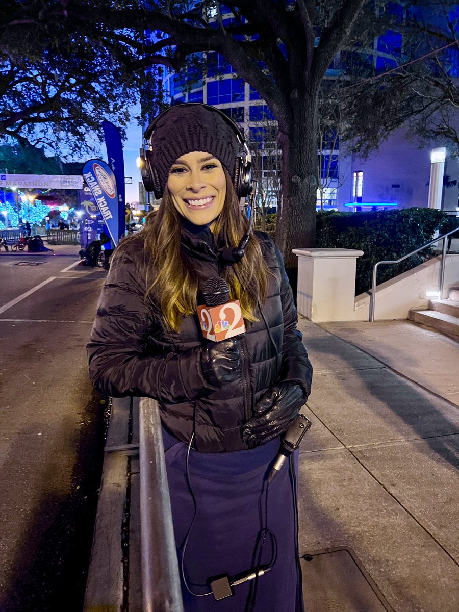 trackshack's tweet photo. Get ready, runners! πThe excitement is building for the OUC Half Marathon. Who's ready to conquer the course? #OUCHalf #RunWithUs @WESH https://t.co/OrKACTPOqm