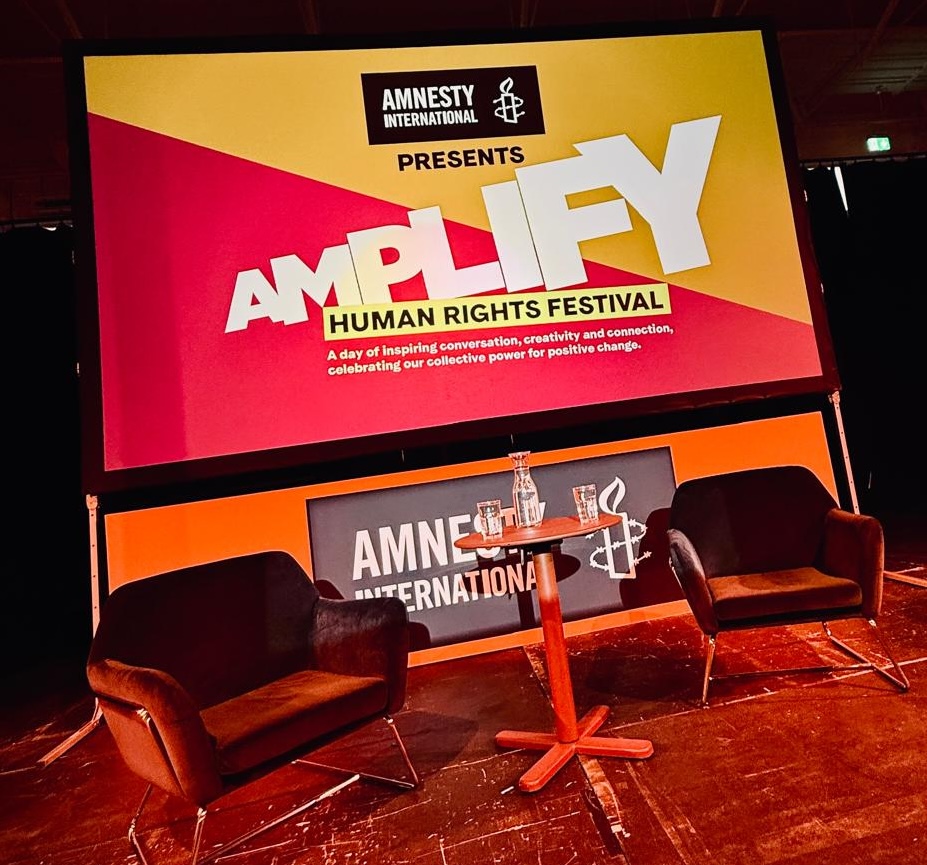 Amnesty UK tweet media