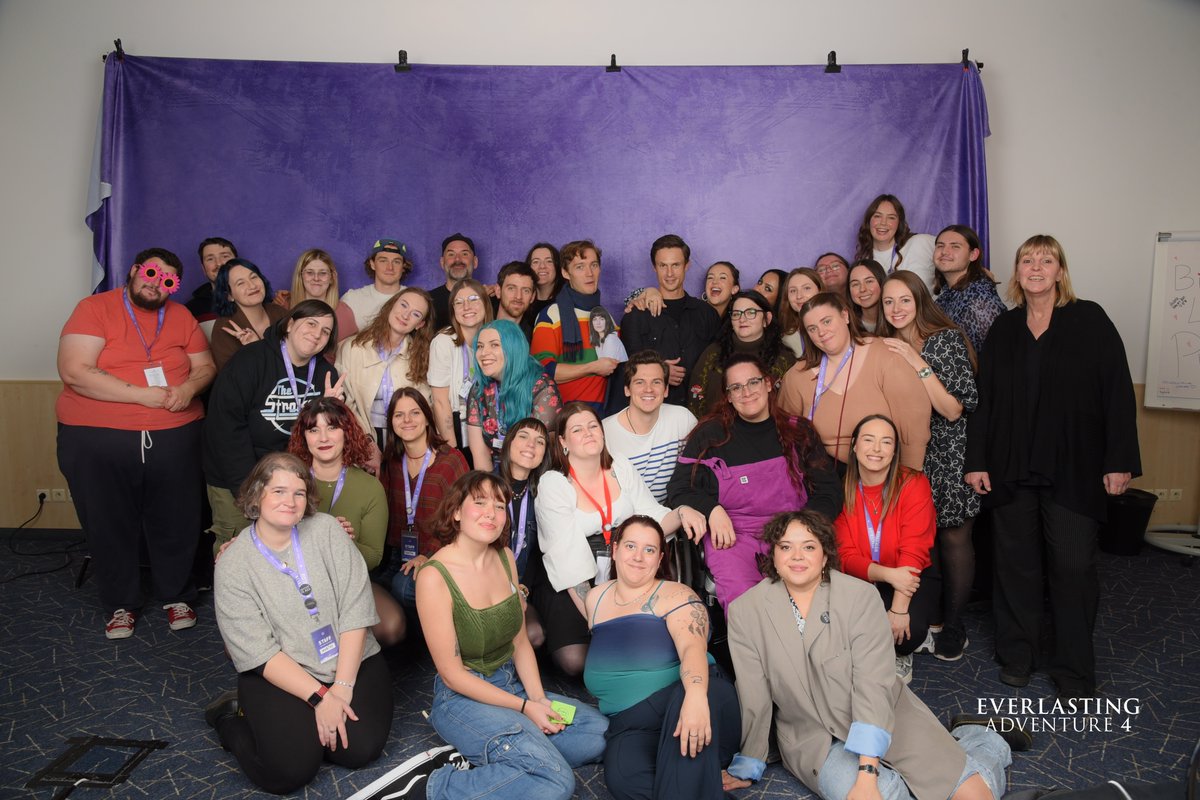 enaigrom's tweet photo. Hard to believe one week ago we were doing our last #EACON with @nevastalgia 🥹💜... I don't think it could have ended in a better, more wholesome way, and I am incredibly grateful that I got to work with this amazing group of people so many times over the last four years 🥹🫶🏻. https://t.co/74PV2yCvzC
