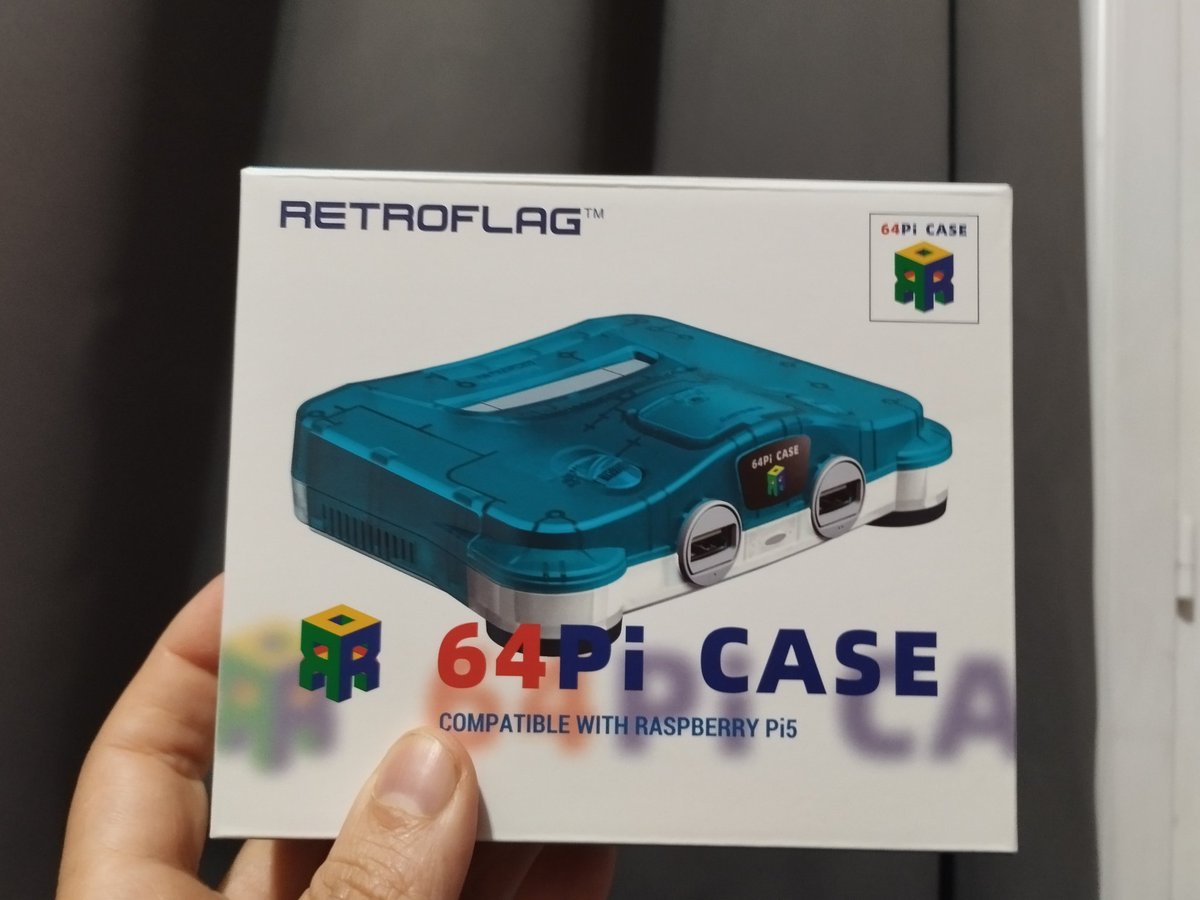ericlegeek84's tweet photo. Ça y est il est arrivé rapidement j'essaierai de faire la vidéo demain ou lundi ☺️#n64 #retroflag https://t.co/aWEcy3EyBc