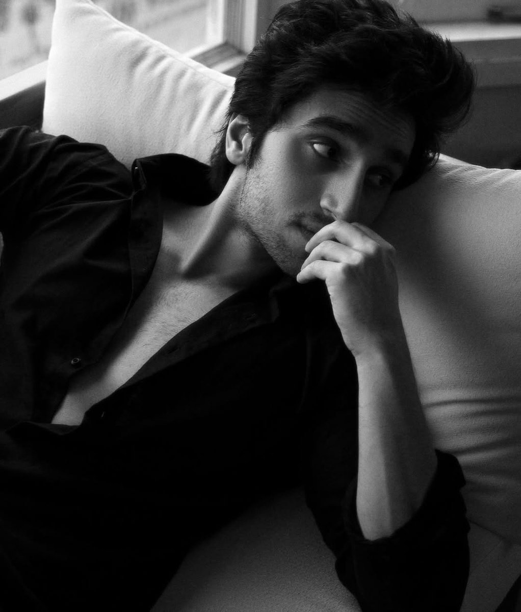 HamzaSishq's tweet photo. cute as hell                     hot as hell

#hamzasohail https://t.co/m8exlBslJL
