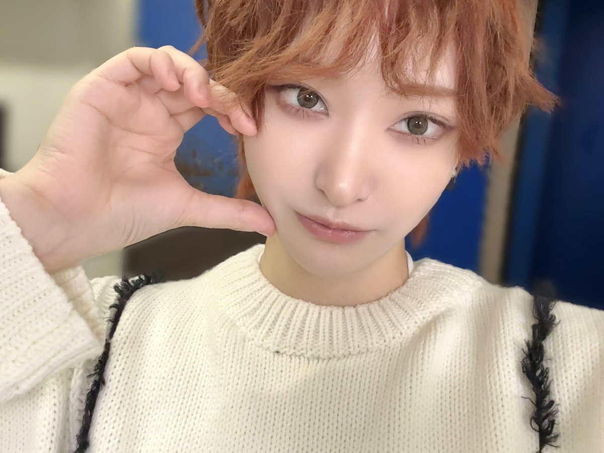 riwoo812's tweet photo. ニコこれvol.358ありがとうございました！
りうこう新作好評で嬉しかったです！🦊🐻

両部とも声援と熱気が凄くてほ〜んとに楽しかったよ多幸感〜！来週振り返り配信やります！

#ニコこれ #りうこう https://t.co/YkVDzBwjAC