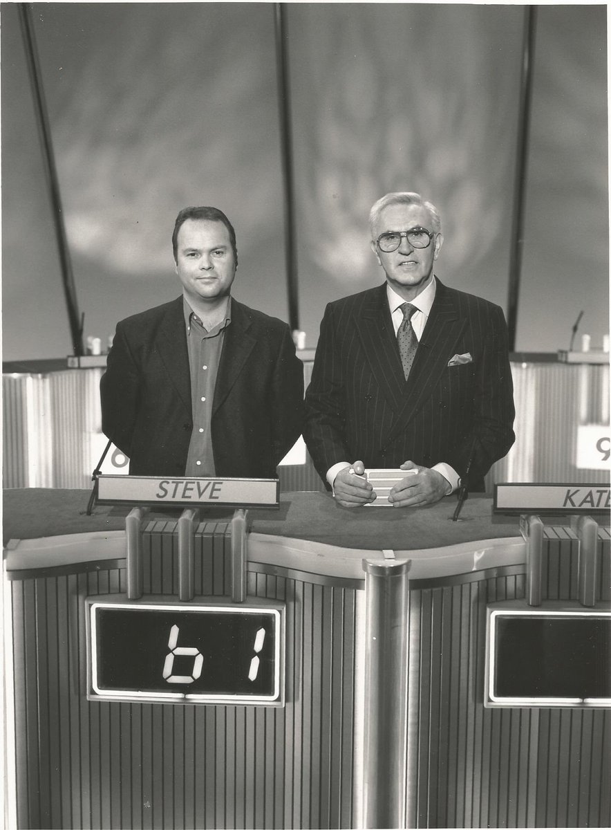 suthersuk's tweet photo. Have I ever mentioned I won #FifteenToOne?
I have? Really? Are you sure? π https://t.co/cM8khHD7MD
