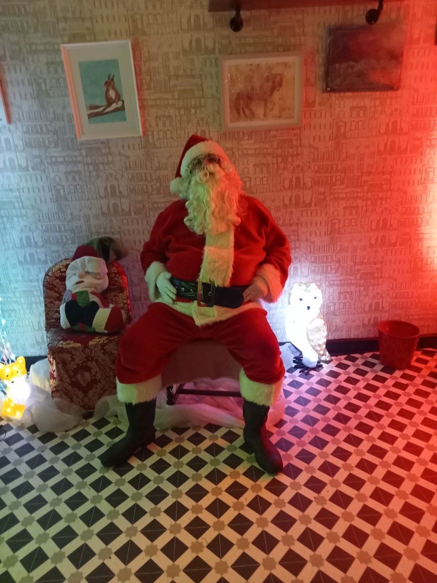 BeFraudAware's tweet photo. #IDtheft - All set for a #HoHoHo busy day for "Santa" gifting our Nanna knitted toys to less advantaged young ones,.... with some sensory lighting &amp; a quiet "grotto" for our non verbal and neuro-divergent little visitors.

Nearly 50k knitted items for vulnerable families.  🫶🎅 https://t.co/RfZTXUhUSp