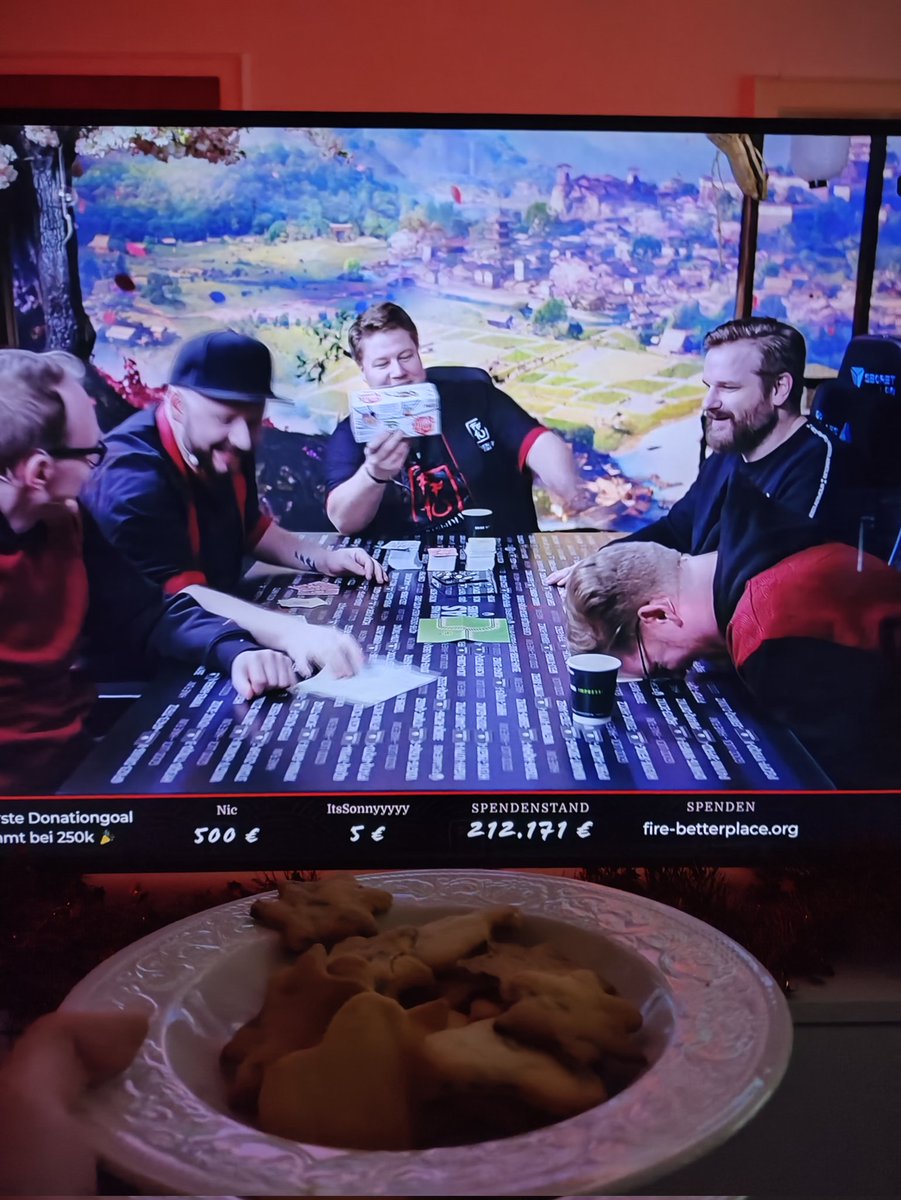 #FriendlyFire10 - spenden für den guten Zweck. Bin sowas von gehyped. Selbstgebackene Kekse dürfen nicht fehlen 🥰🫶🏼
