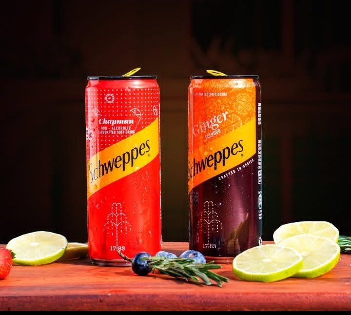 MojiTayo590's tweet photo. Over here, it's Schweppes only!!! 

YVONNE X SCHWEPPES 

#BornSocial 
#Schweppesng
#YvonneGodswill https://t.co/LwsnRlRUuV