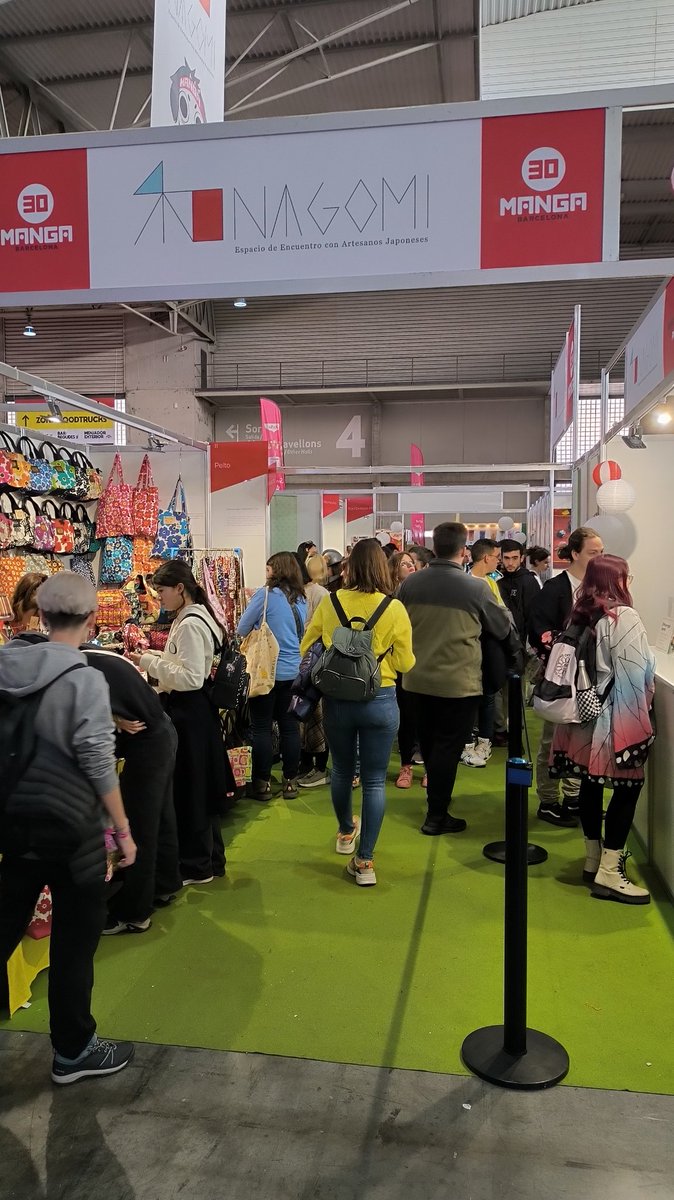 mish2013_'s tweet photo. Salón del manga Barcelona #japanpromotion https://t.co/4ZZ4lqv9Xf