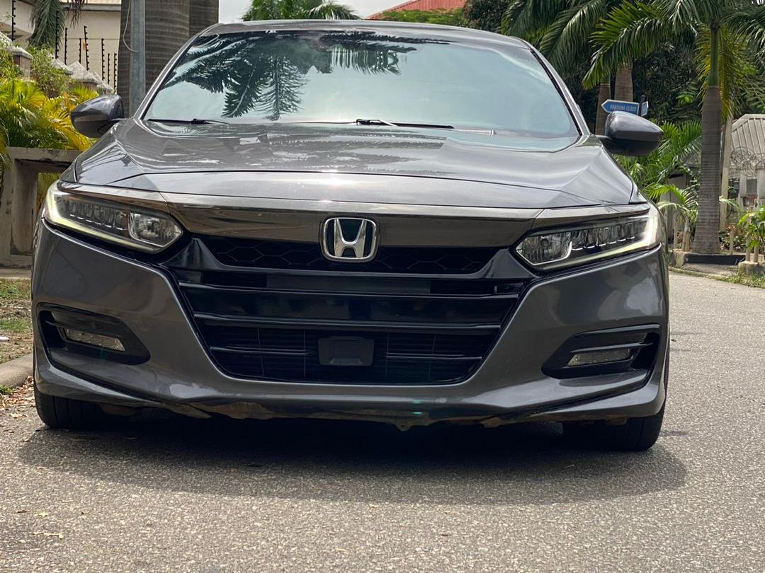WisdomalikA's tweet photo. HONDA ACCORD!
MODEL: 2019
DIRECT BELGIUM
PRICE💰25 MILLION
LOCATION 📍 ABUJA
#Dollar
#congratulation Pooja
#Nigeria police
#mosis bliz
#Rodri https://t.co/qgKXDgLyue