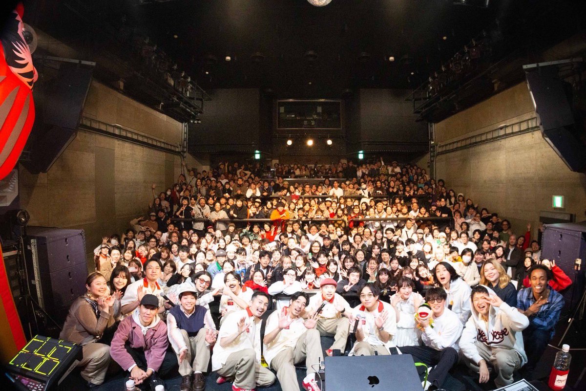 thaomedetaz's tweet photo. ㊗️満員御礼㊗️

New Album 「COLLECT10N」 
RELEASE ONE-MAN LIVE "拾"

お越しくださったみなさま、
ありがとうございました！
大成功で幕を閉じました🎪

来年はツアーもやるよ！
チケット発売中🎫お楽しみに！！

👇本日のセトリプレイリスト
https://t.co/1Wi1sfKWj8

#拾周年おめでたズ https://t.co/uixVMZSQid