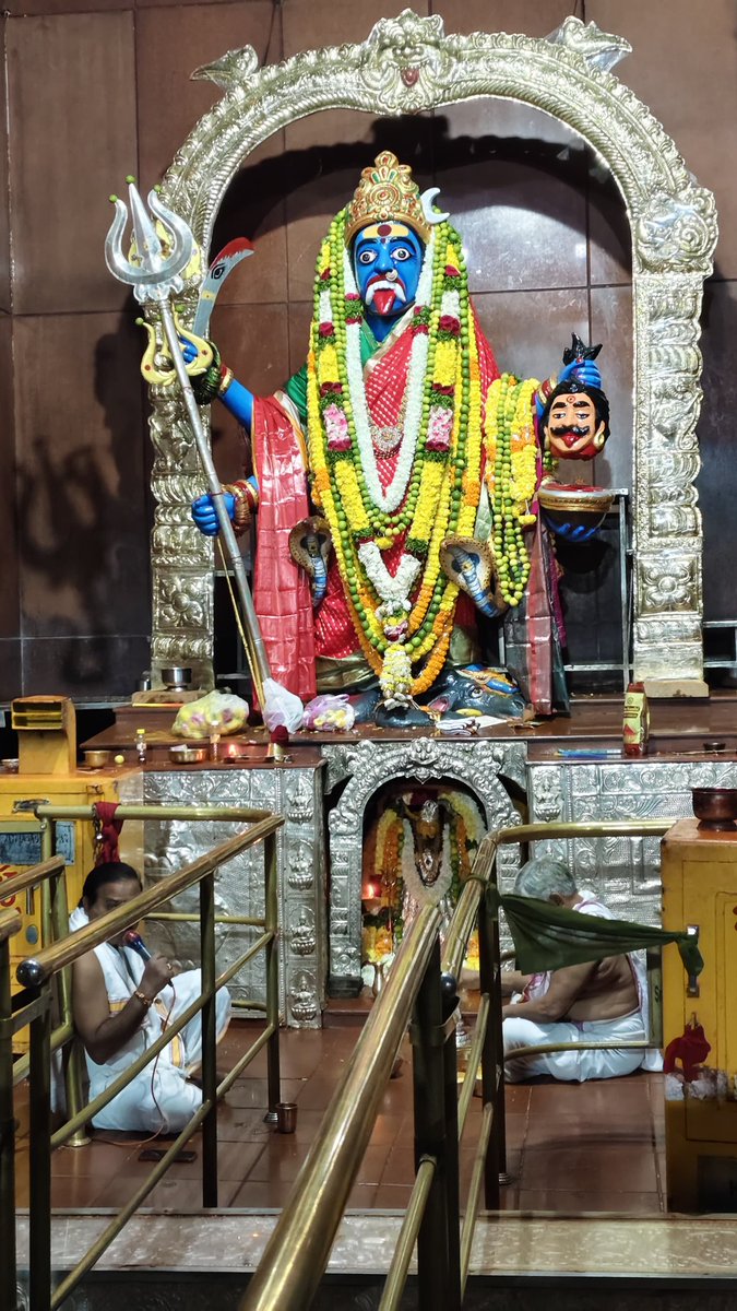 BangariSai's tweet image. Had a wonderful Darshanam at Srisailam Sri Mallikarjuna Swamy Temple Jyotirlinga 

#Srisailam #jyotirling #harharmahadevॐ卐mahadev #shiva #devotional #mallikarjunaswamy #aghoribaba #srisailammallikarjunaswamytemple #lordshiva #srisailamdam
@BangariSai