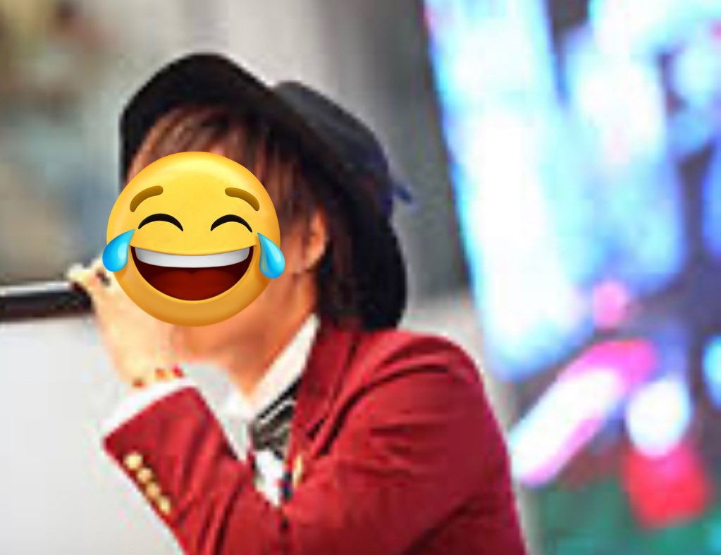 shioshio_2002's tweet photo. 12/8 

これみたい！

 #天月アンコール衣装はこれだ https://t.co/7kF06GQxdj