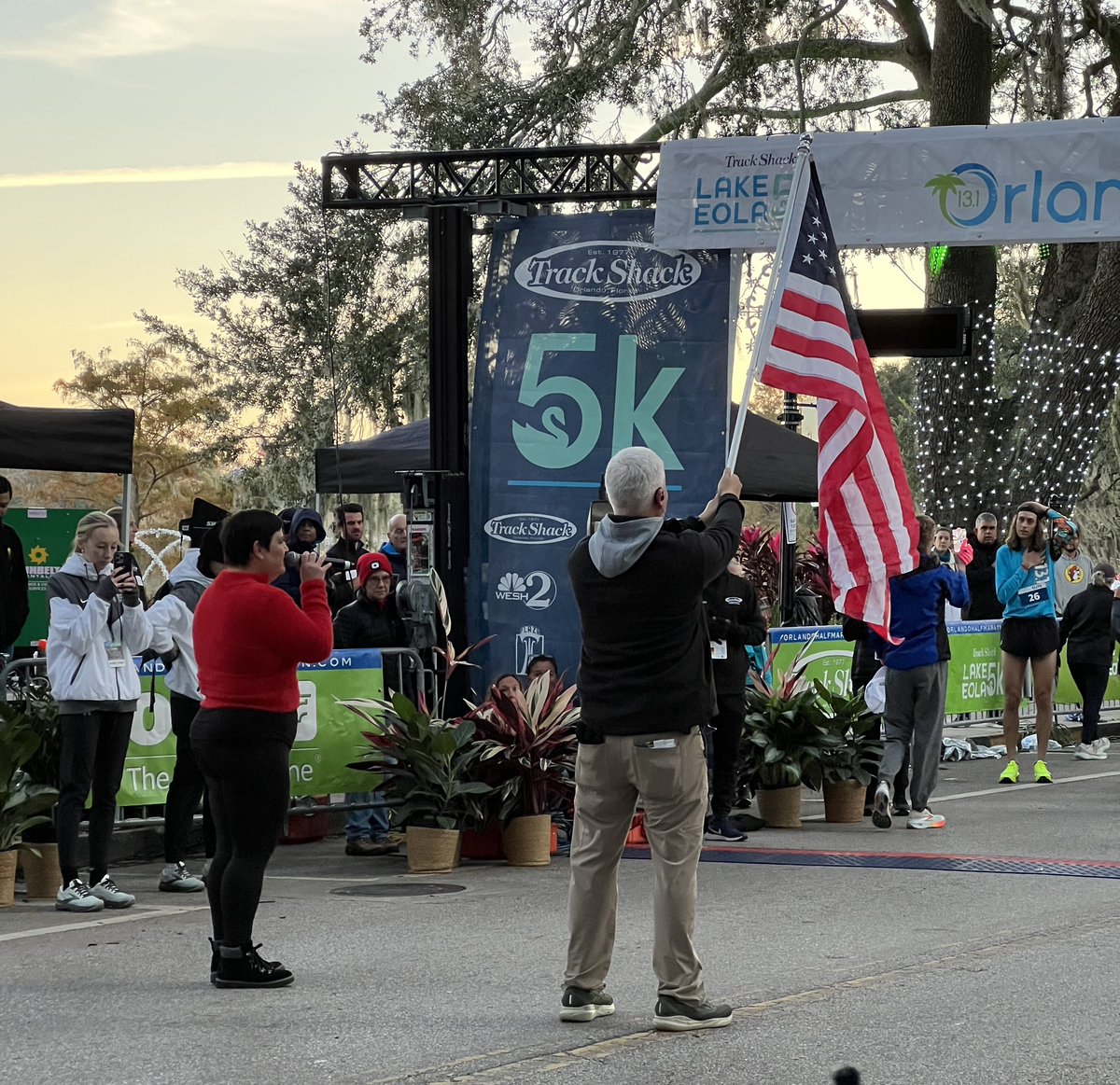 trackshack's tweet photo. Itβs time β follow along, weβre sending you live updates from the #OUCHalf course! @OUCreliableone @citybeautiful https://t.co/yPSHRcInWq